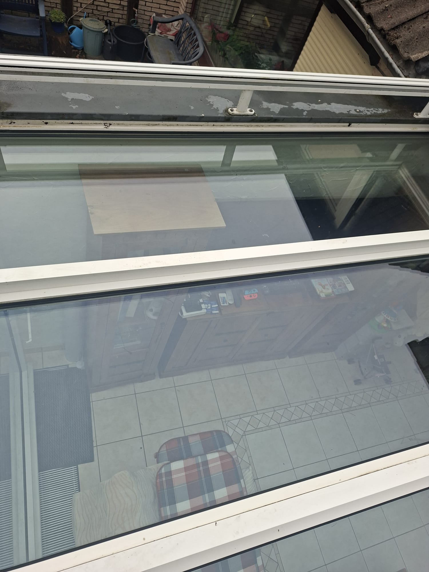 vor und nach der Reinigung durch Sb Gebauderainige