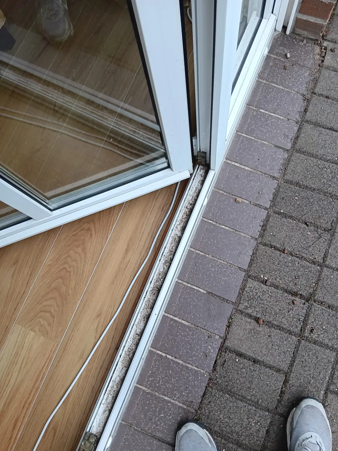 Bodenreinigung und Pflege durch Sb Gebauderainige